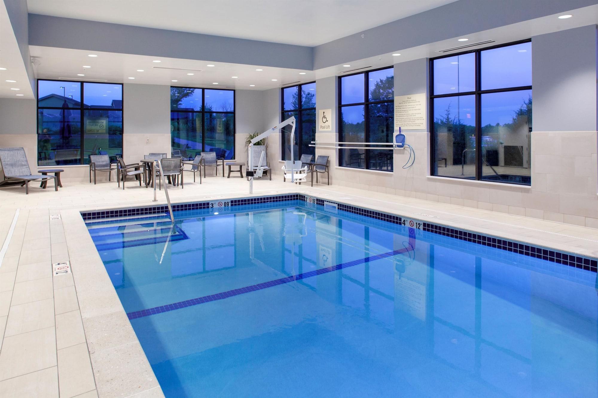 Hampton Inn & Suites Overland Park South Stanley Εξωτερικό φωτογραφία