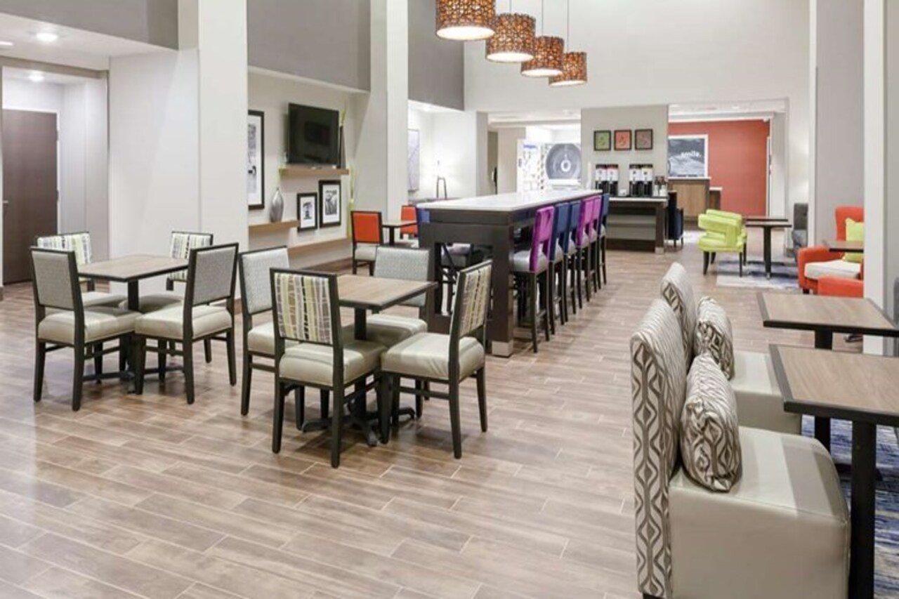 Hampton Inn & Suites Overland Park South Stanley Εξωτερικό φωτογραφία